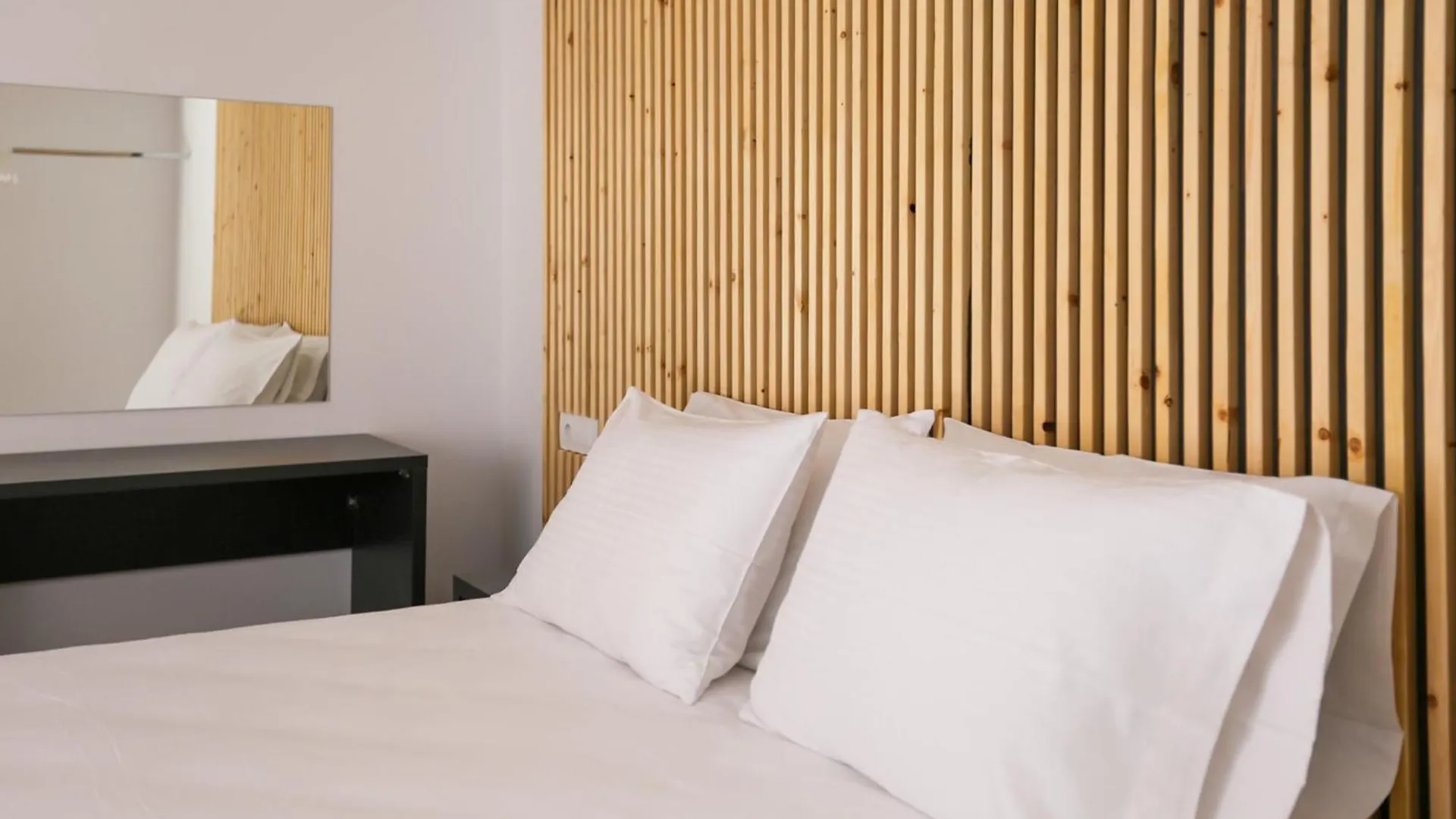 Apartment Colette'S Comfort Himare
