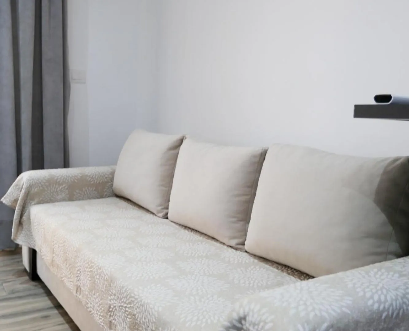 Colette'S Comfort Himare Apartment